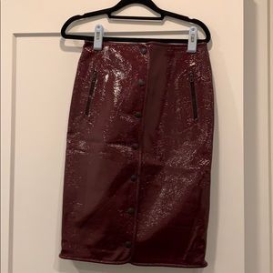 Rag and bone skirt in patent Cabernet